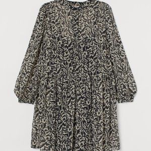 H&M Black and White Patterned Dress